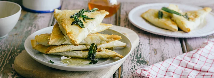 Pea, Fetta and Mint Triangles with Honey