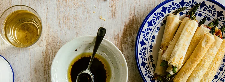 Asparagus &amp; Pastourma Pastry Rolls