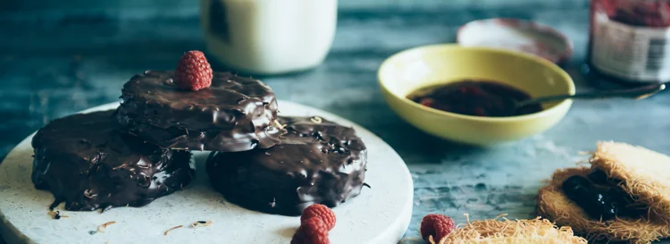 Chocolate Kataifi Jam Sandwiches