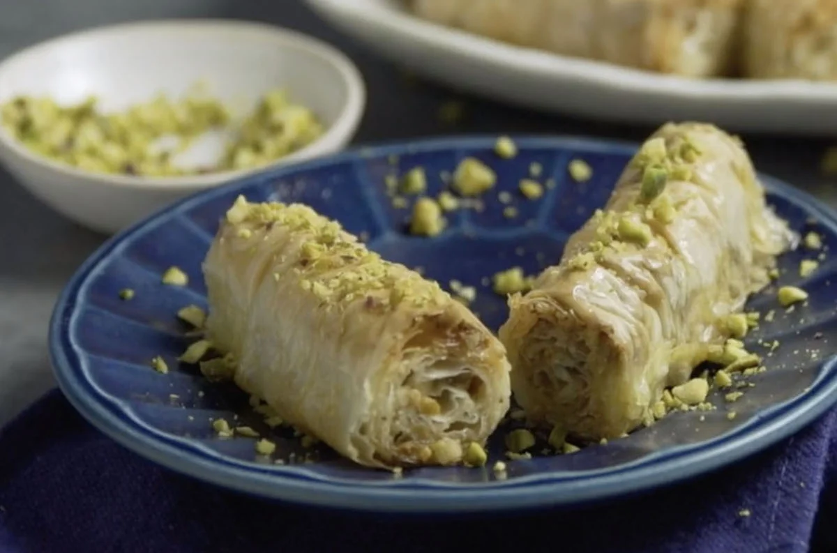 Baklava Saragli (Baklava Rolls)