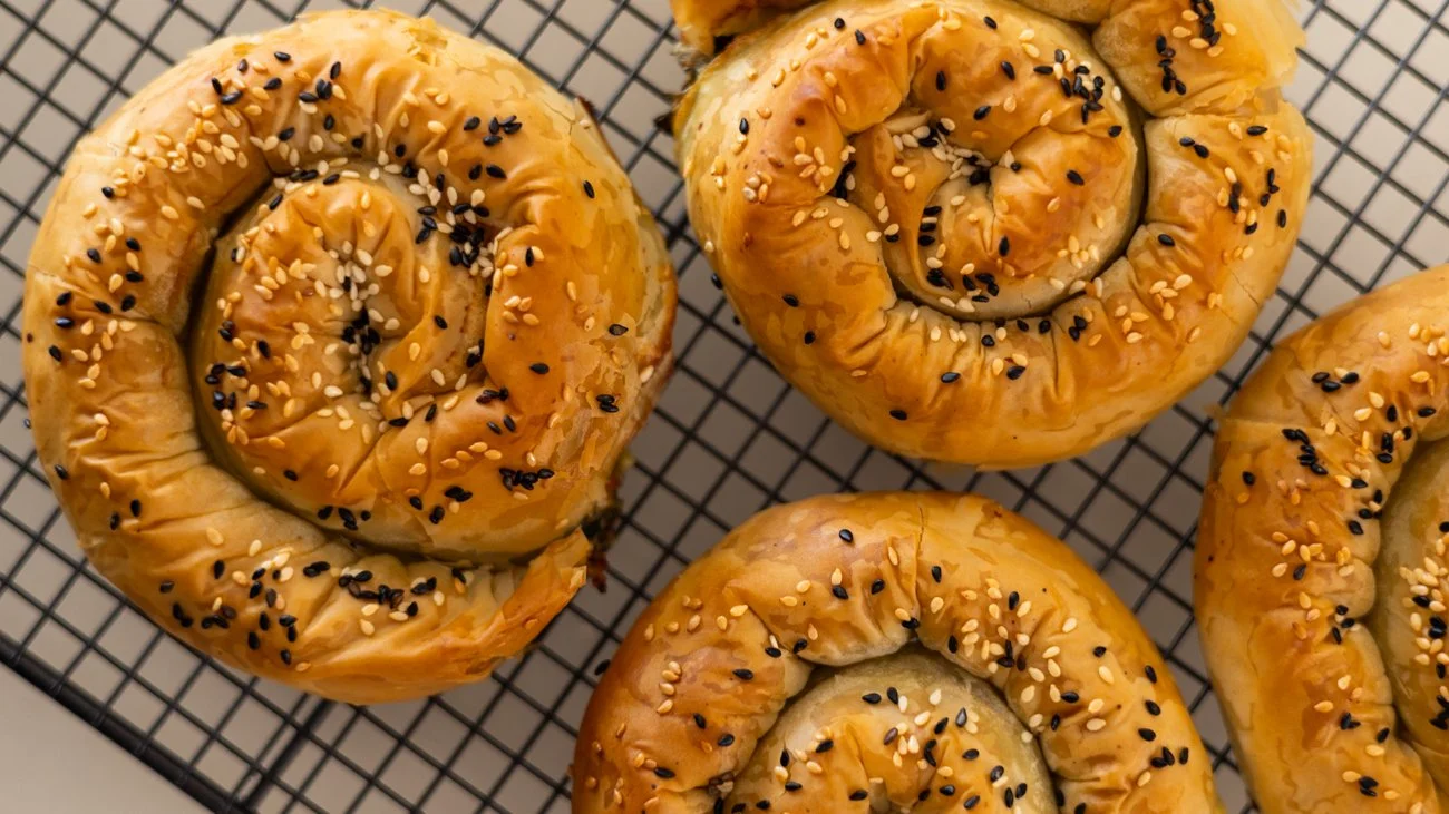 Spanakopita Scrolls