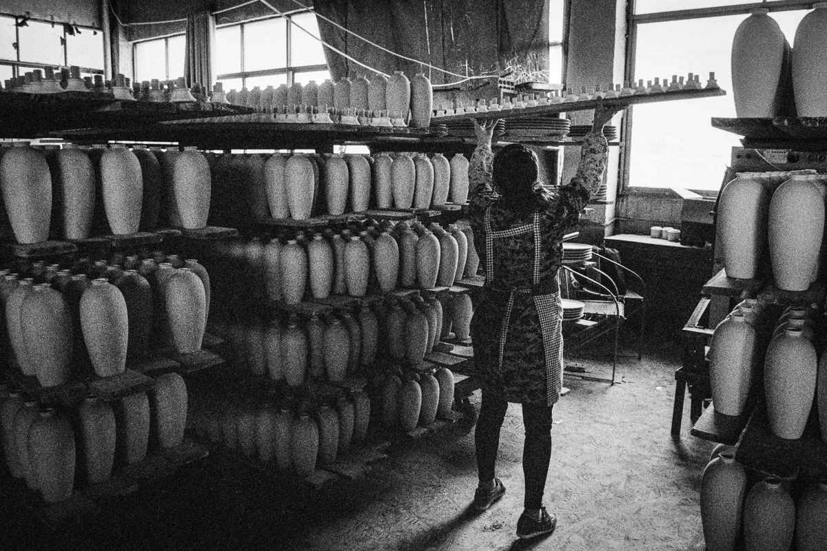 Shine Huang | Fine China – a story about traditional porcelain makers