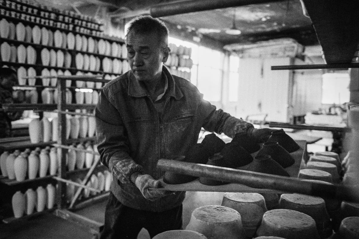 Shine Huang | Fine China – a story about traditional porcelain makers