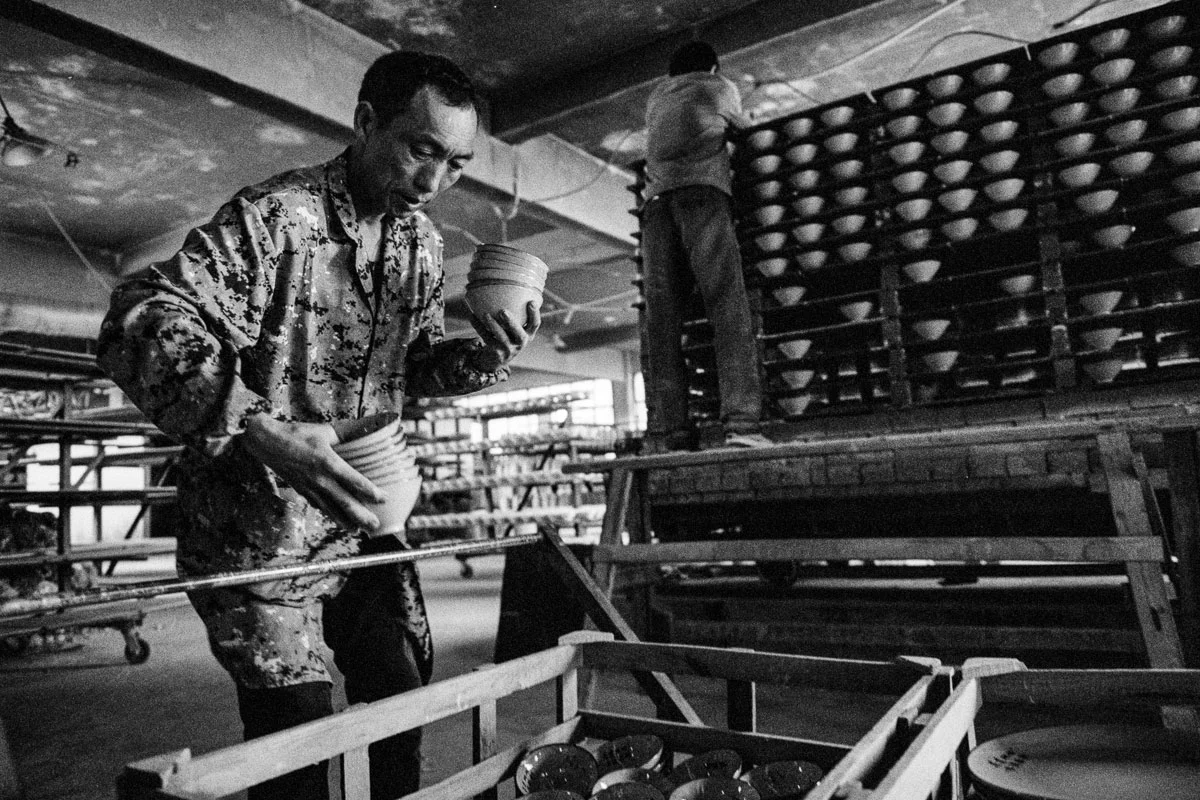 Shine Huang | Fine China – a story about traditional porcelain makers