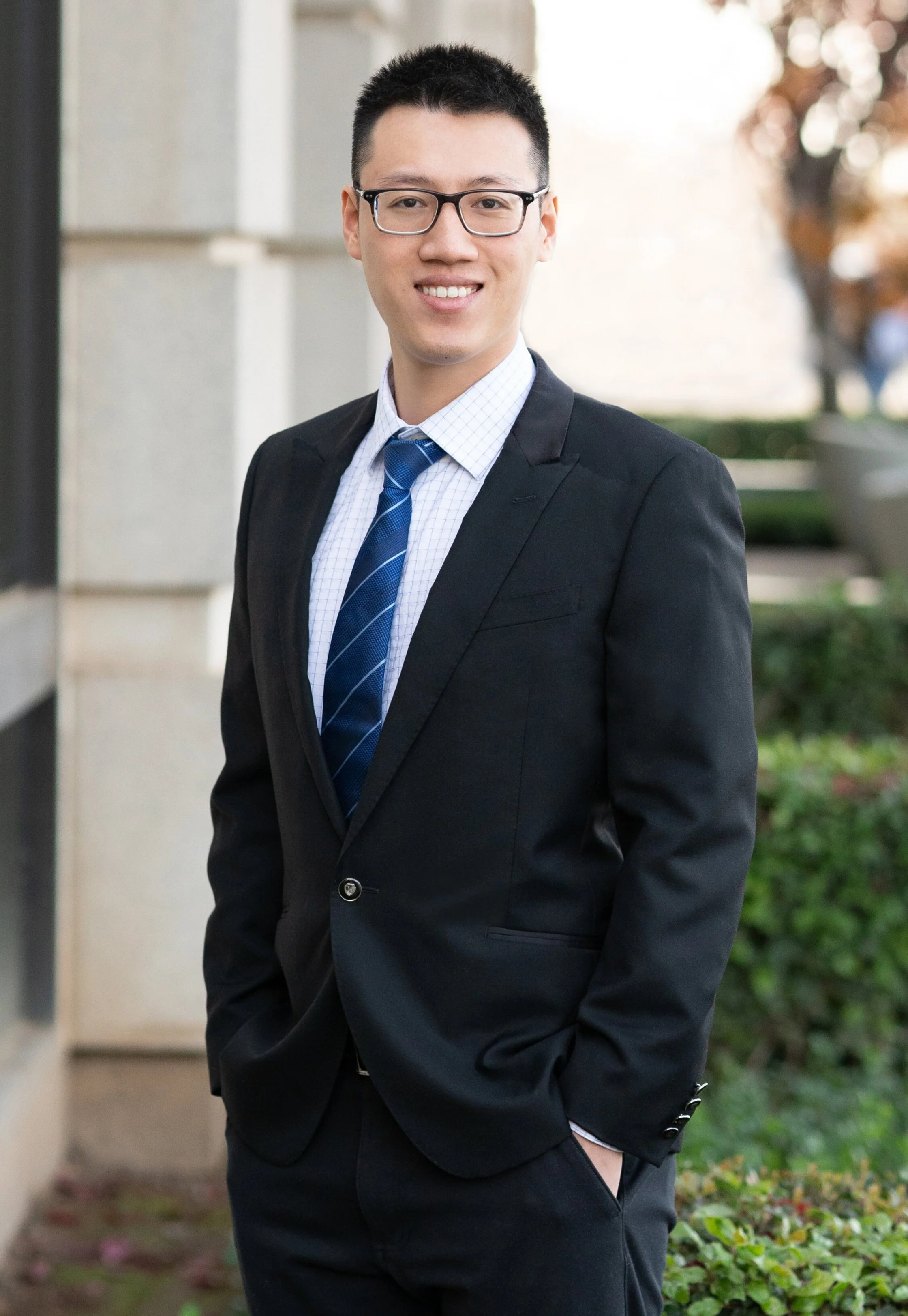 Kevin Gong Roeser CPA Firm Full Service Tax Accountant Fresno, CA