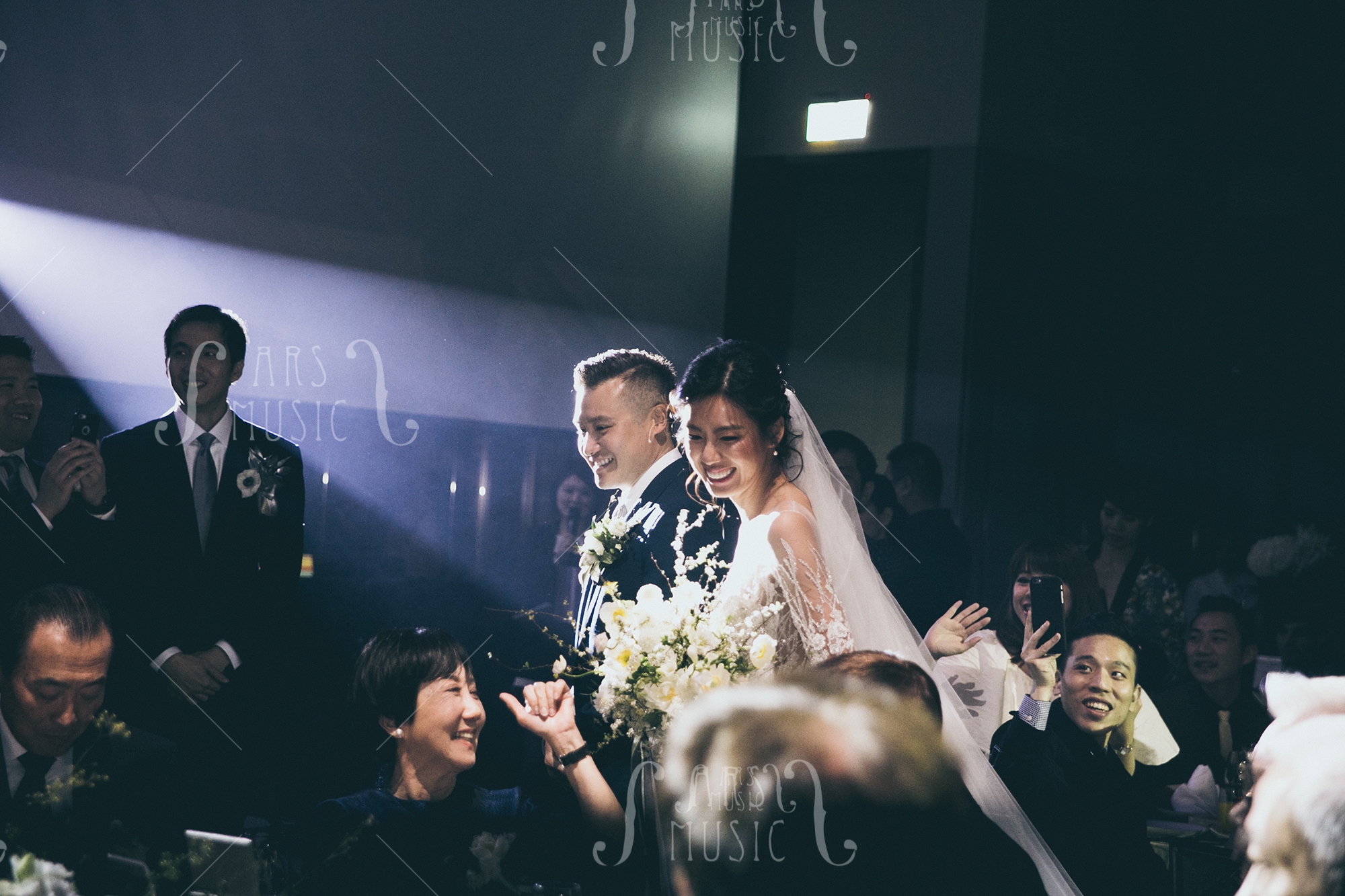 名模林可彤浪漫婚禮