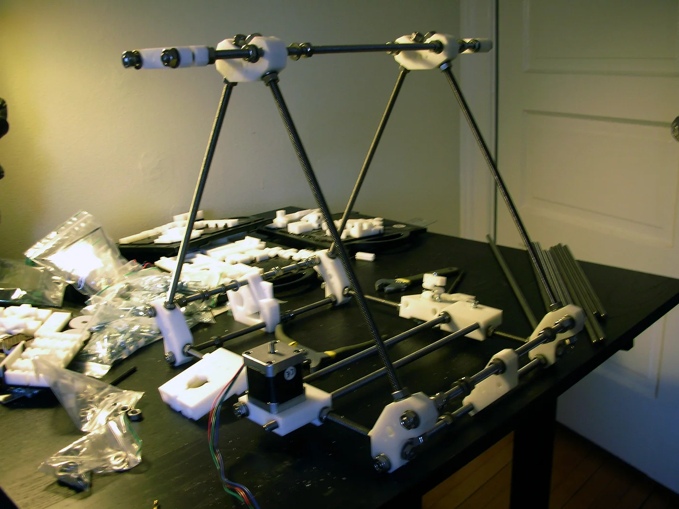 assembly005.jpg