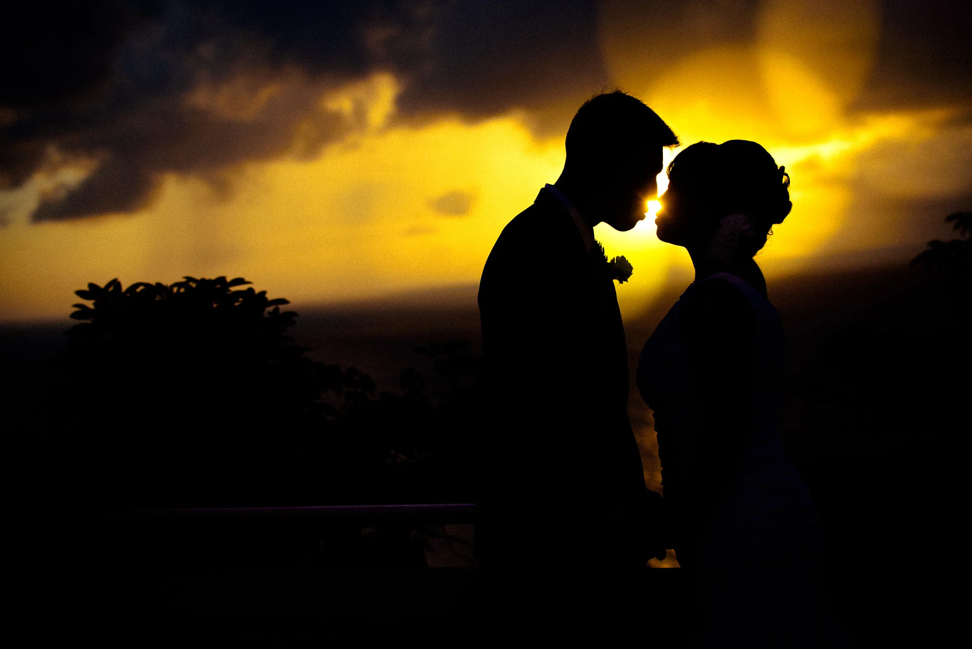 Janecia John Married At Two Lovers Point Tumon Guam Tmj Photography