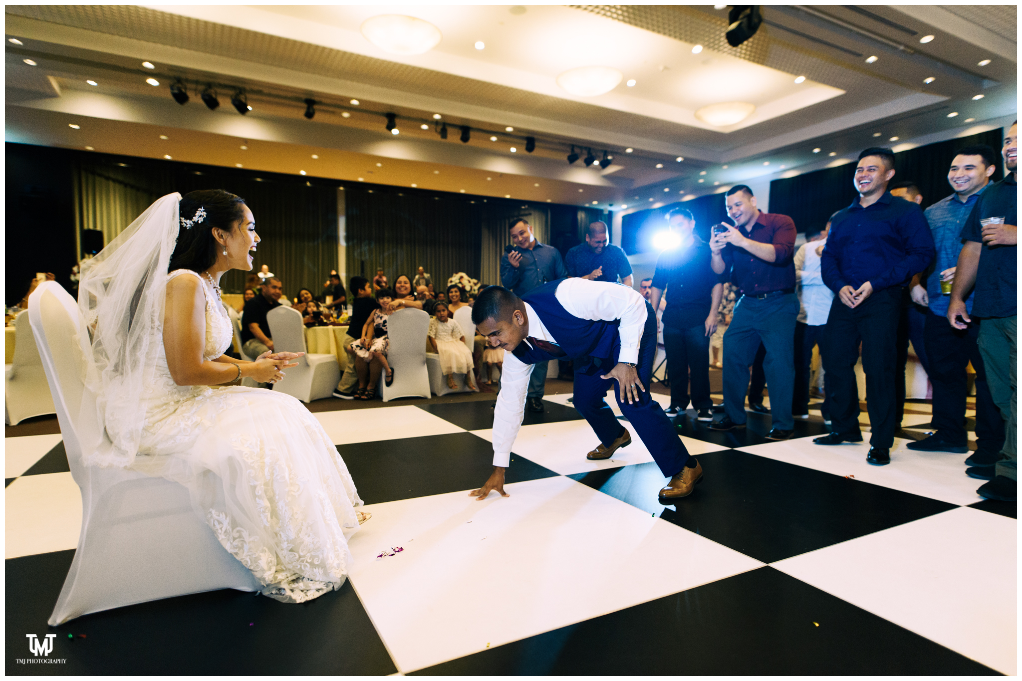 Leo_Palace_Talofofo_Guam_Destination_Wedding_Photography_059.jpg