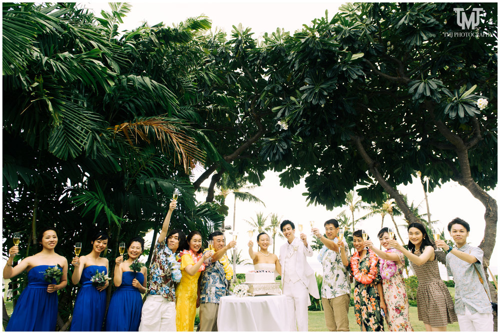 Paradise_Garden_Crystal_Chapel_Hawaii_Destination_Wedding_058.jpg