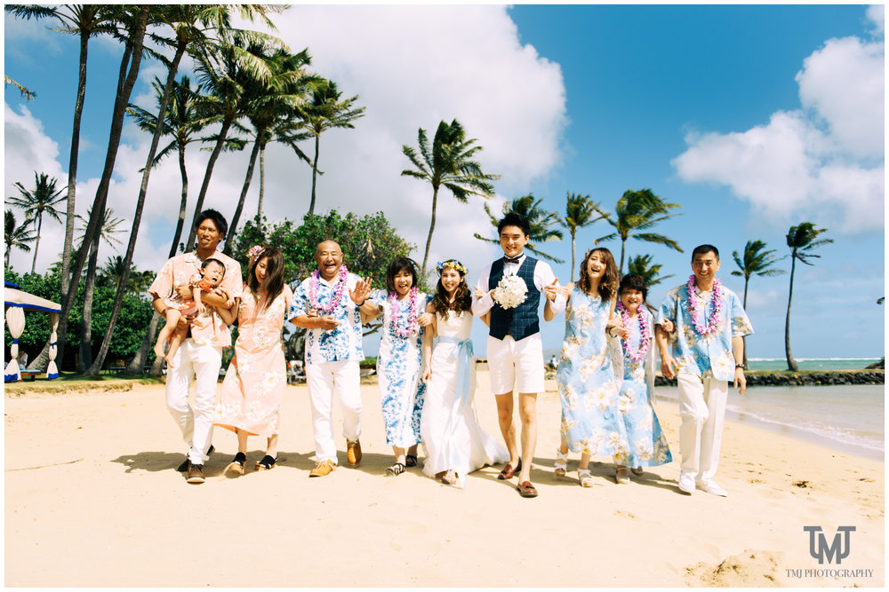 Kahala_Resort_Honolulu_Destination_Wedding_062.jpg