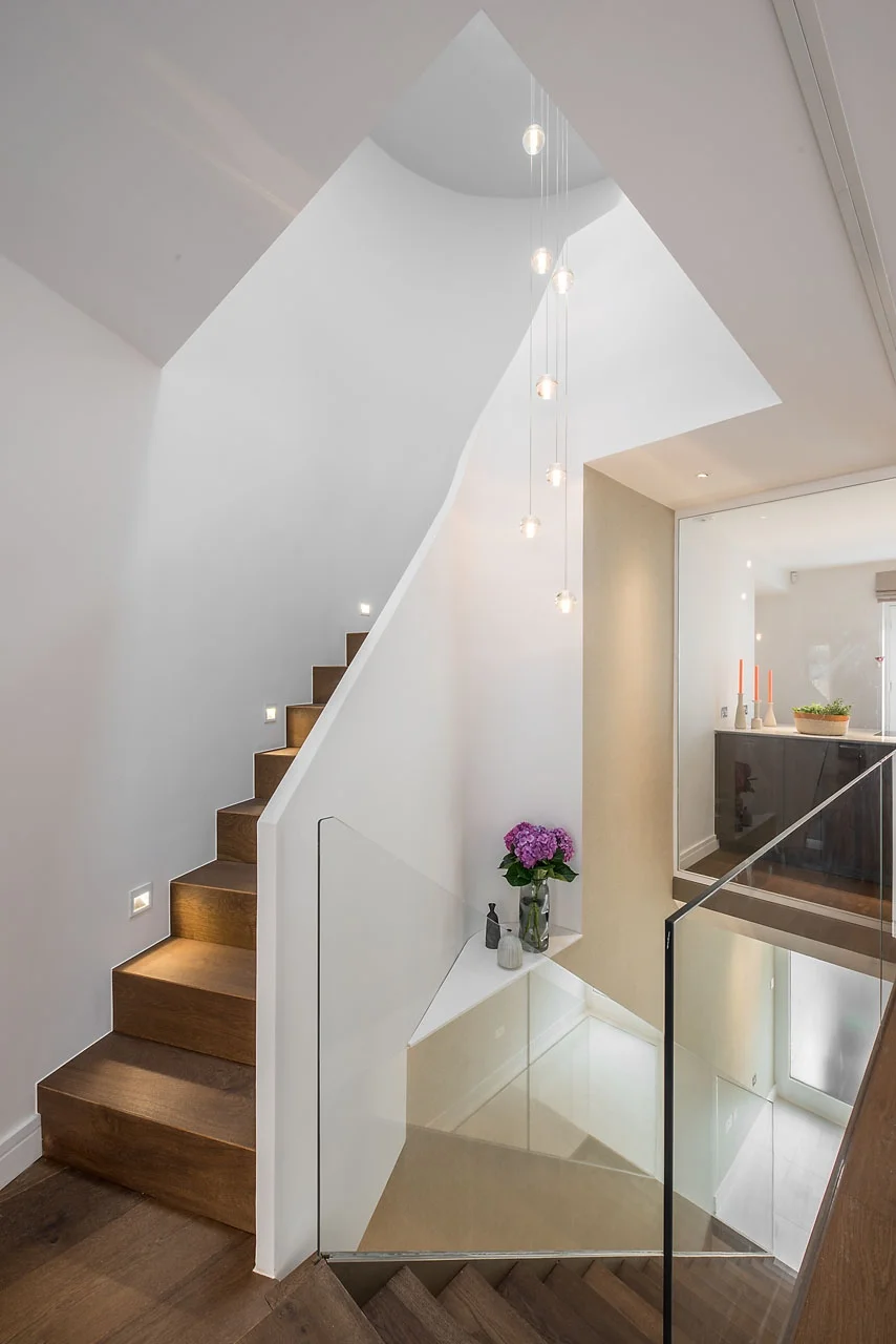 Pavilion Road - London