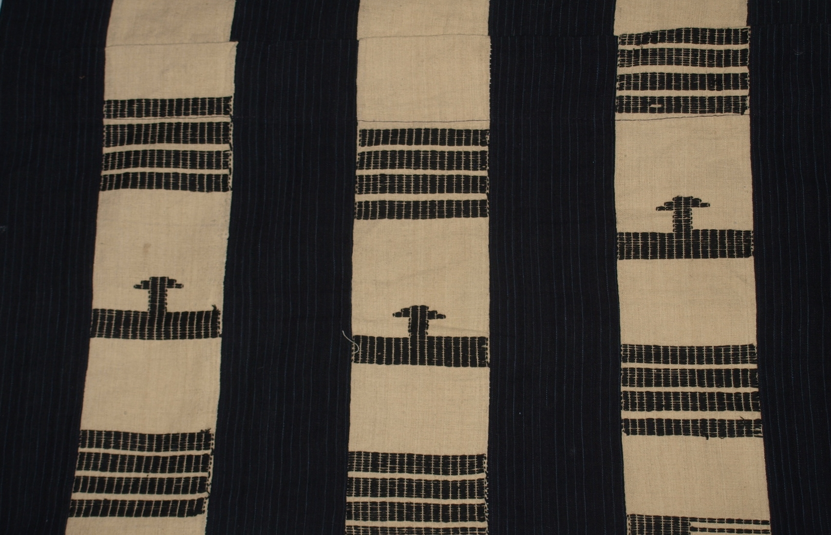 1007 Yoruba strip weave