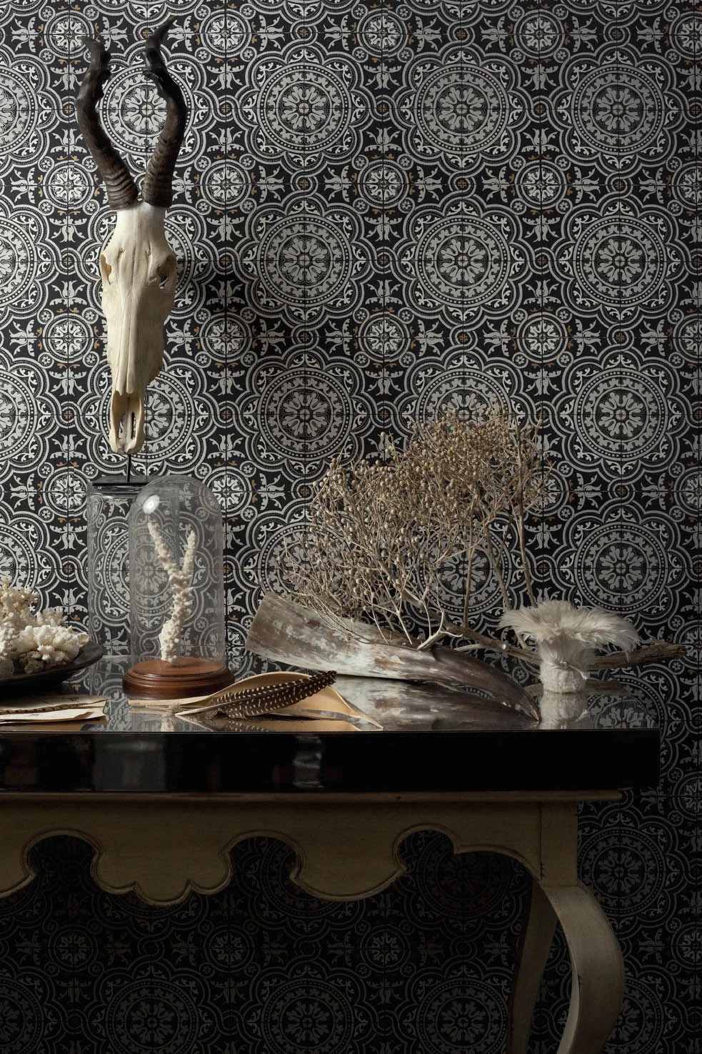 Piccadilly / wallpaper / coleandson