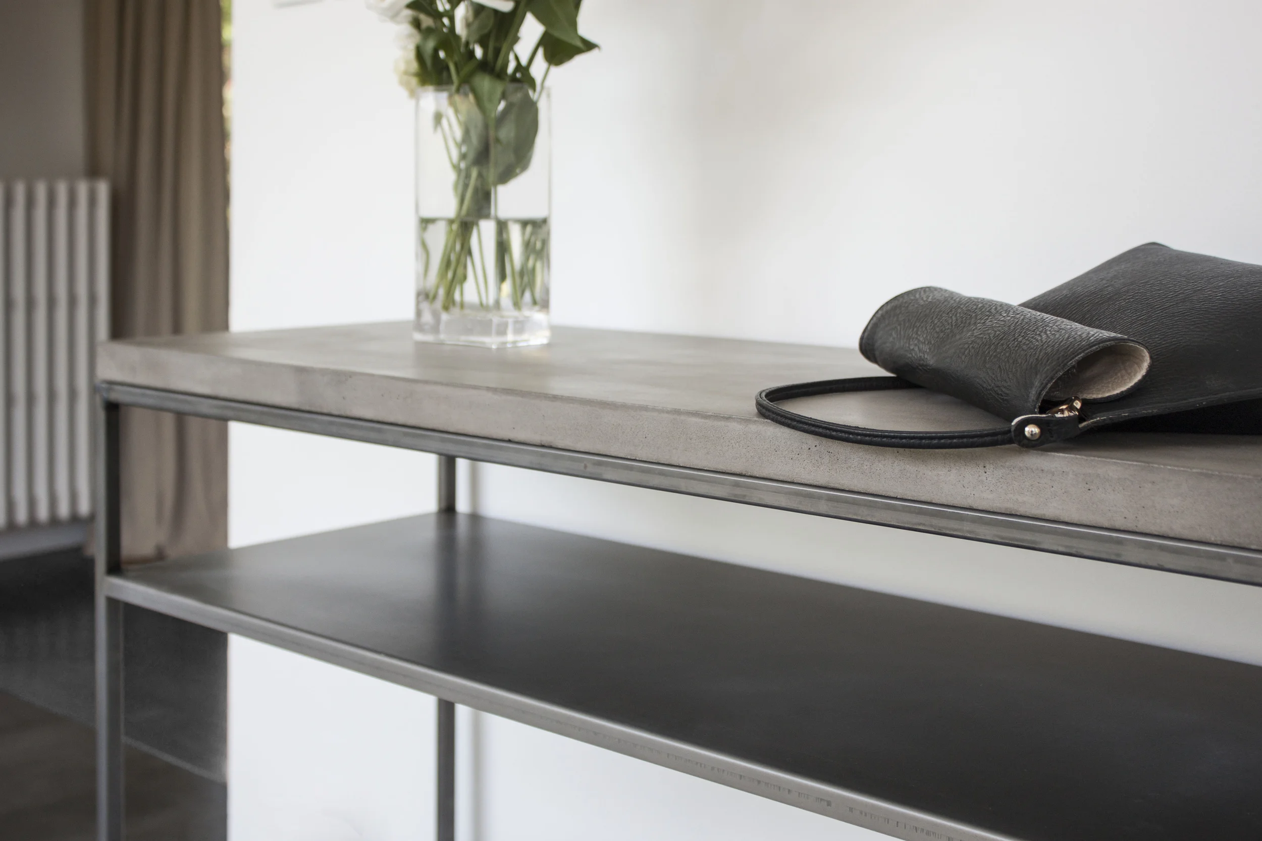 Concrete / console / quirky