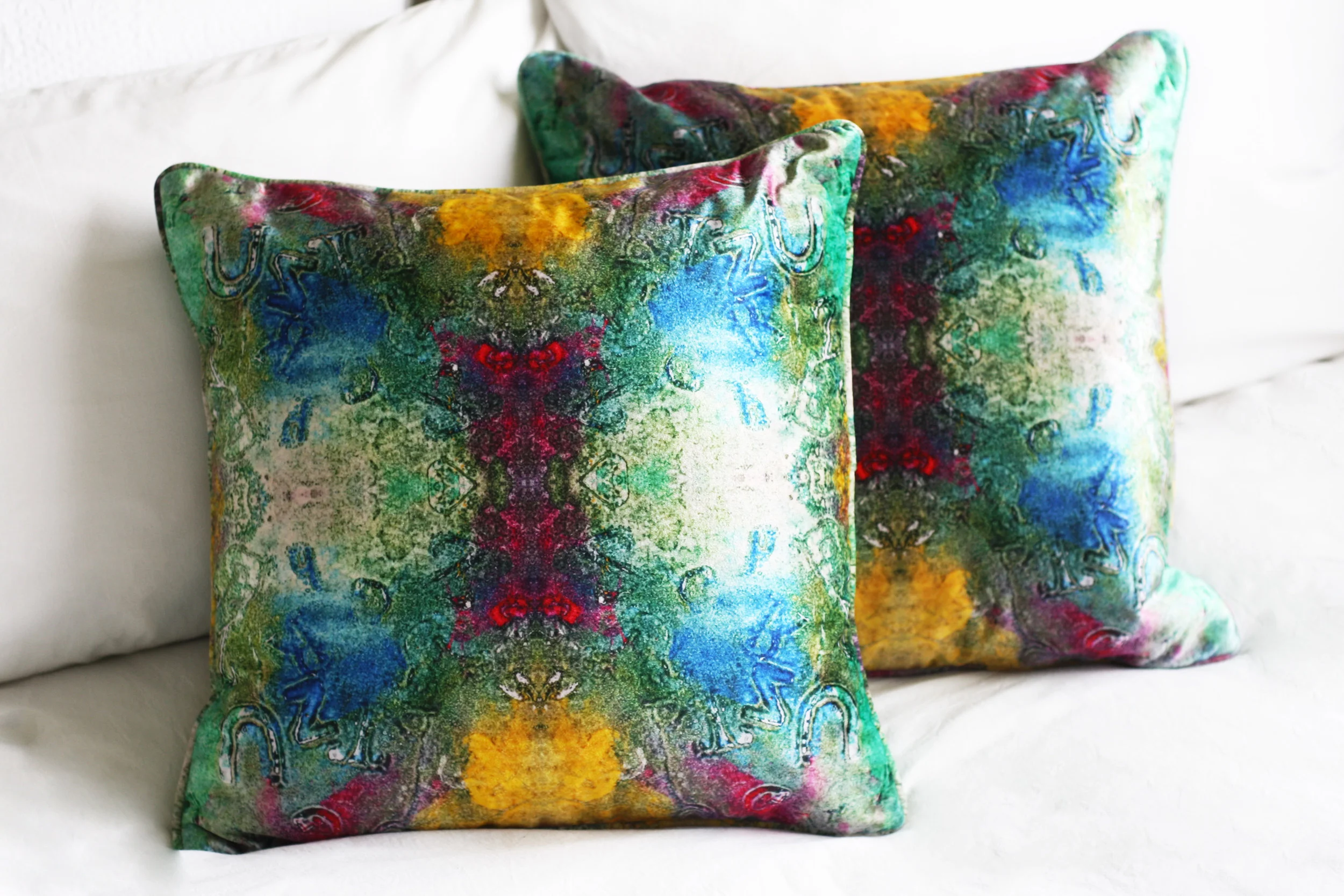 Alpha Cushion / cushion / square cushion