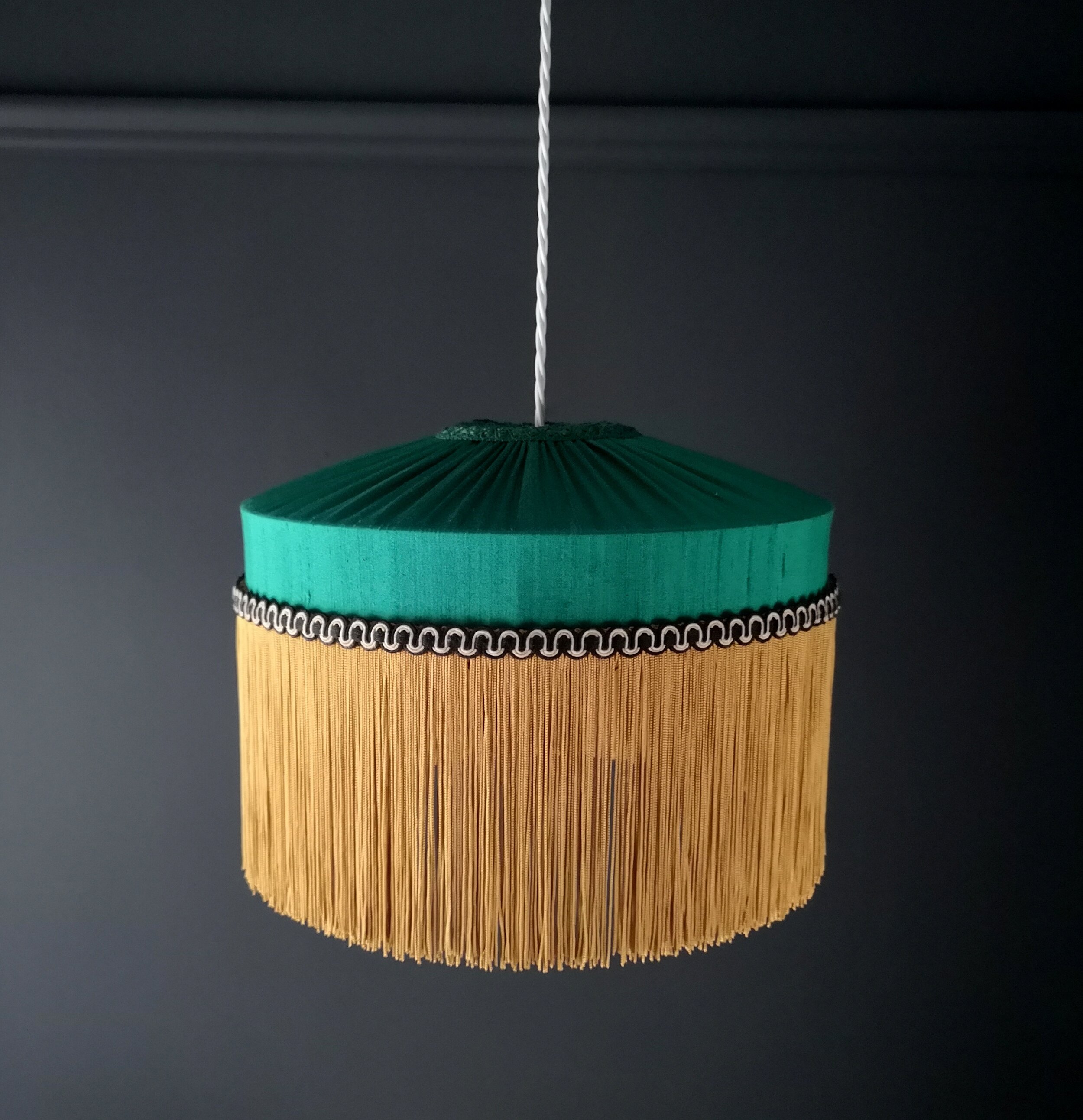 Tiffany Lamp Shade Straight Fringe Green Tin Design