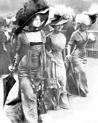 victorianladieswalking.jpeg