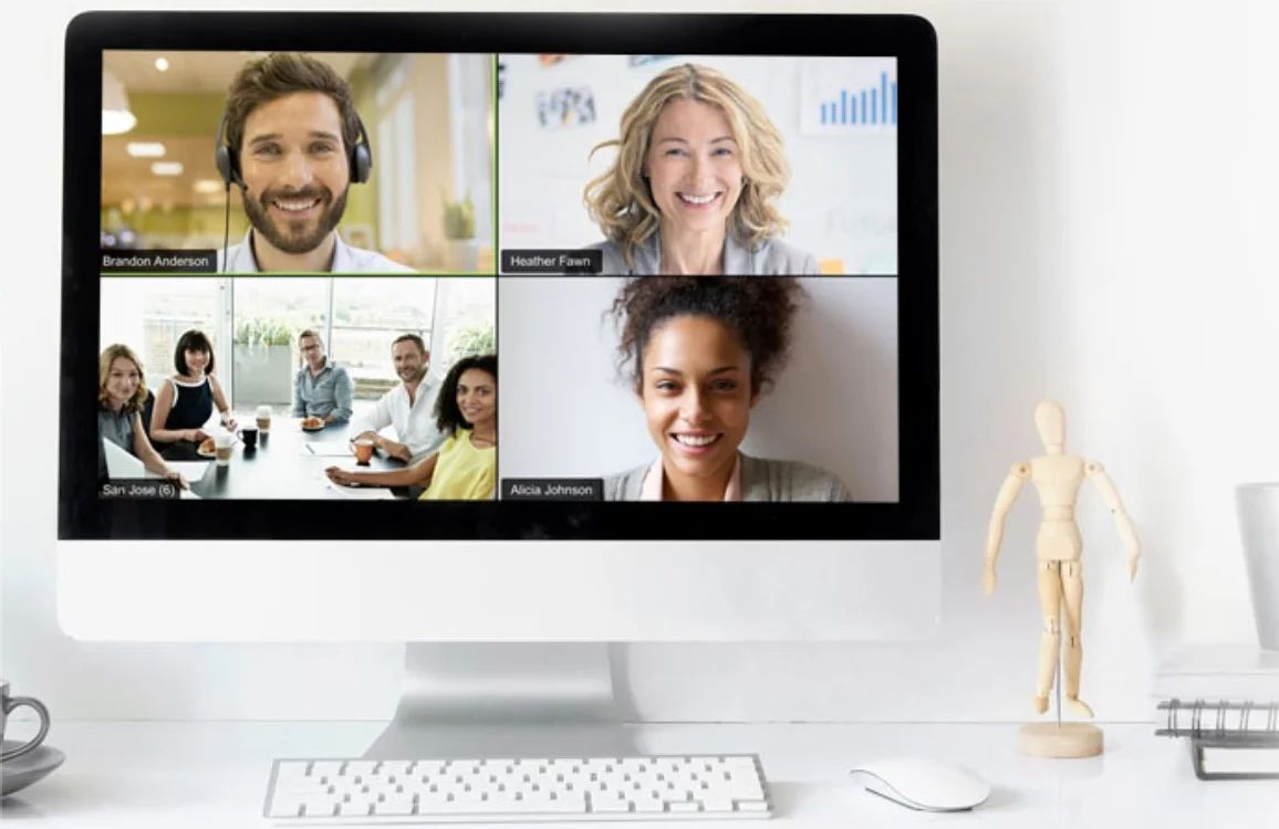 Zoom computer call with team