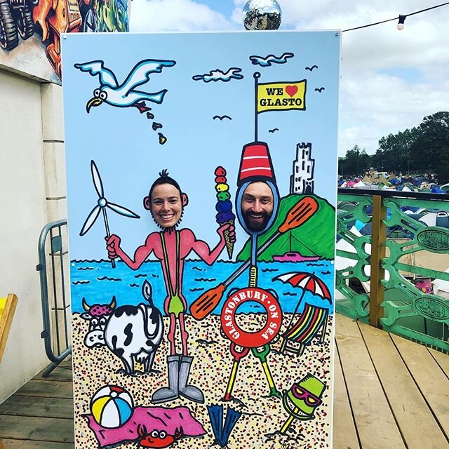 Glastonbury silliness on the pier. #yay #glastonbury #glastonburyfestival #glastonburyonsea #weloveglastonbury #havingablast #holeinthewall #pier #summer