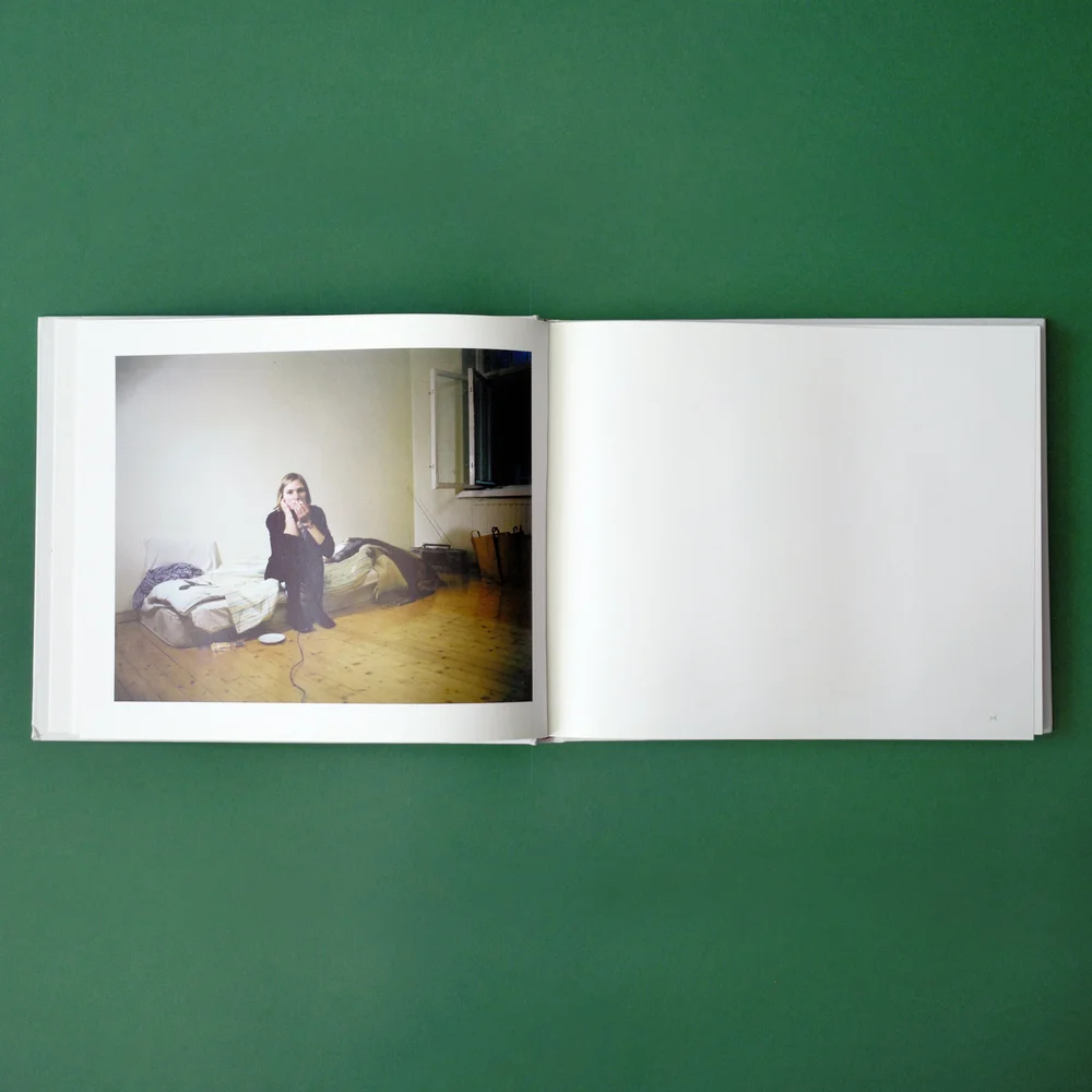 DECISIVE DAYS Elina Brotherus　写真集　フィンランド DECISIVE DAYS — Elina Brotherus
