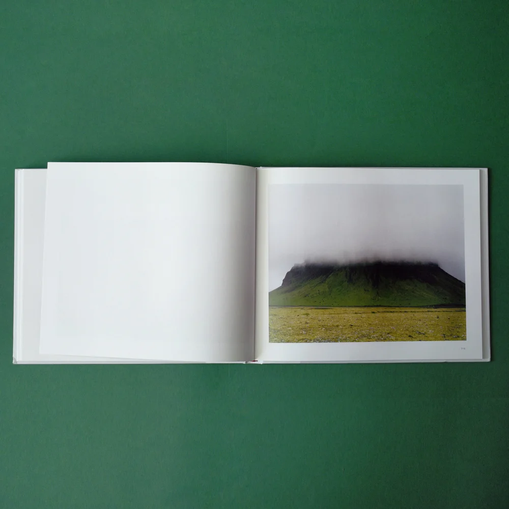 DECISIVE DAYS Elina Brotherus　写真集　フィンランド DECISIVE DAYS — Elina Brotherus