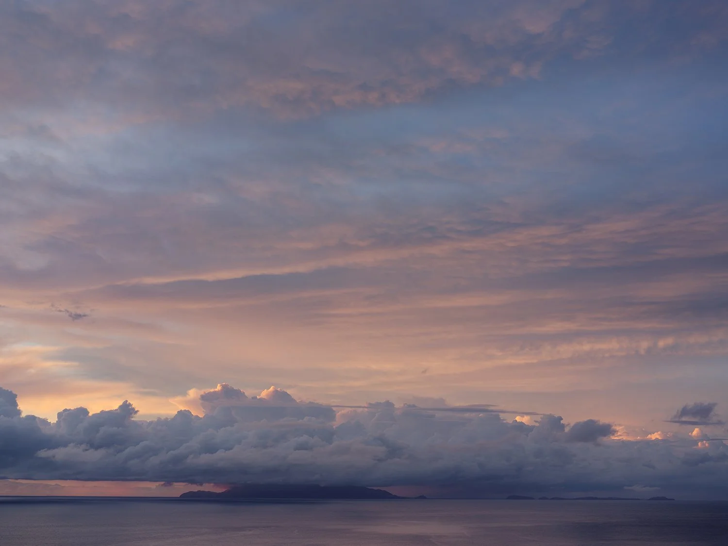 October Skies, 19.10. at 18:24, Ischia
