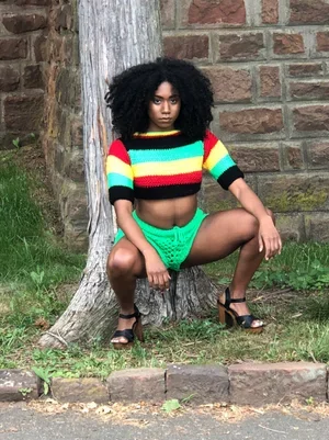 KINKY REGGAE CROP TOP 