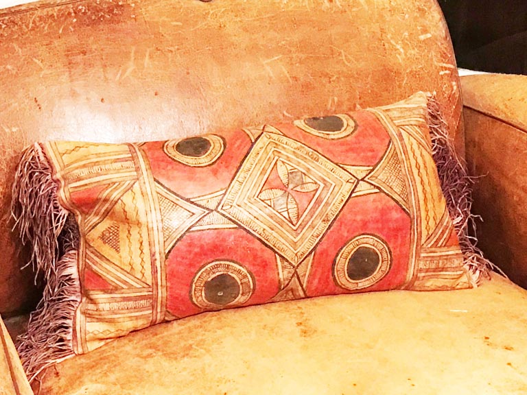 rara-avis-design-leather pillow2.JPG