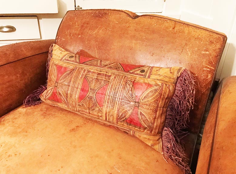rara-avis-design-leather pillow1.JPG