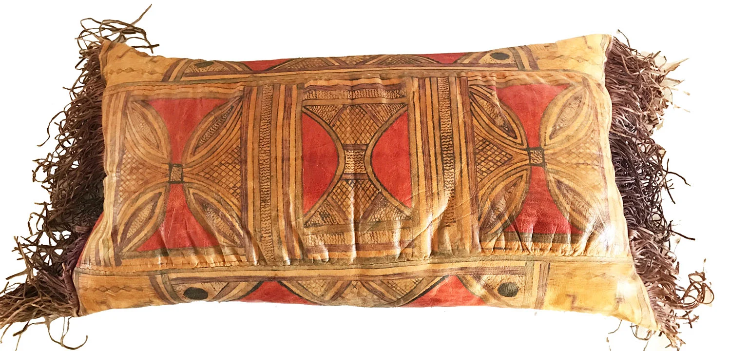 rara-avis-design-leather pillow9.JPG