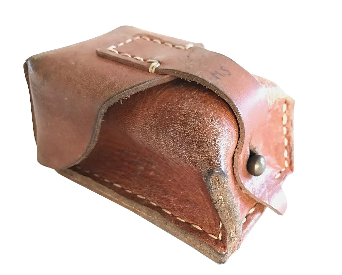 rara-avis-design-leather4.jpg