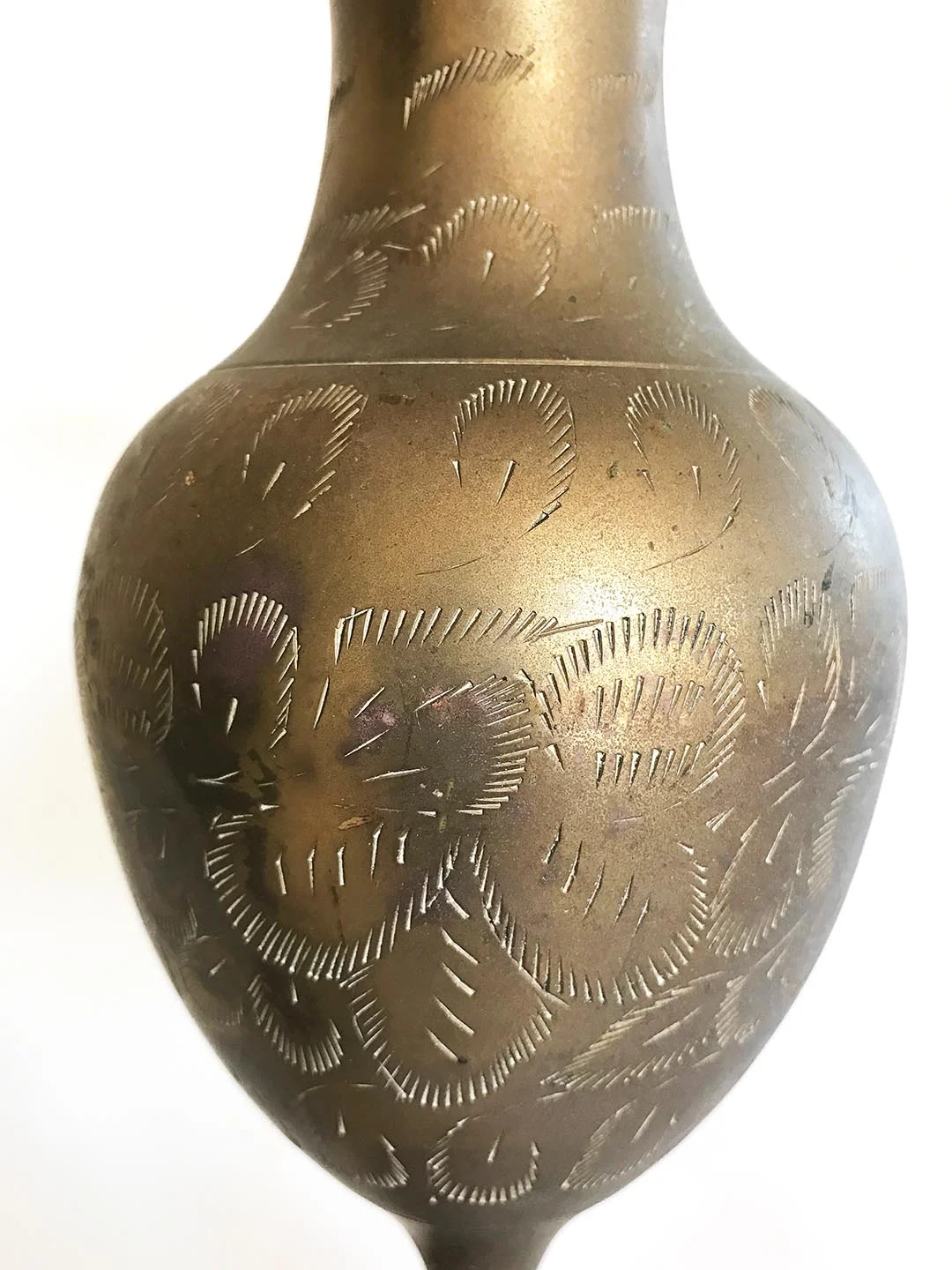 rara-avis-design-brassvases4.jpg