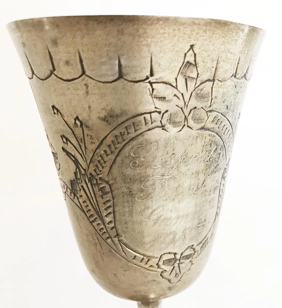 rara-avis-design trophy front close up.jpg