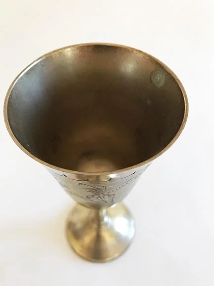 rara-avis-design trophy inside.jpg
