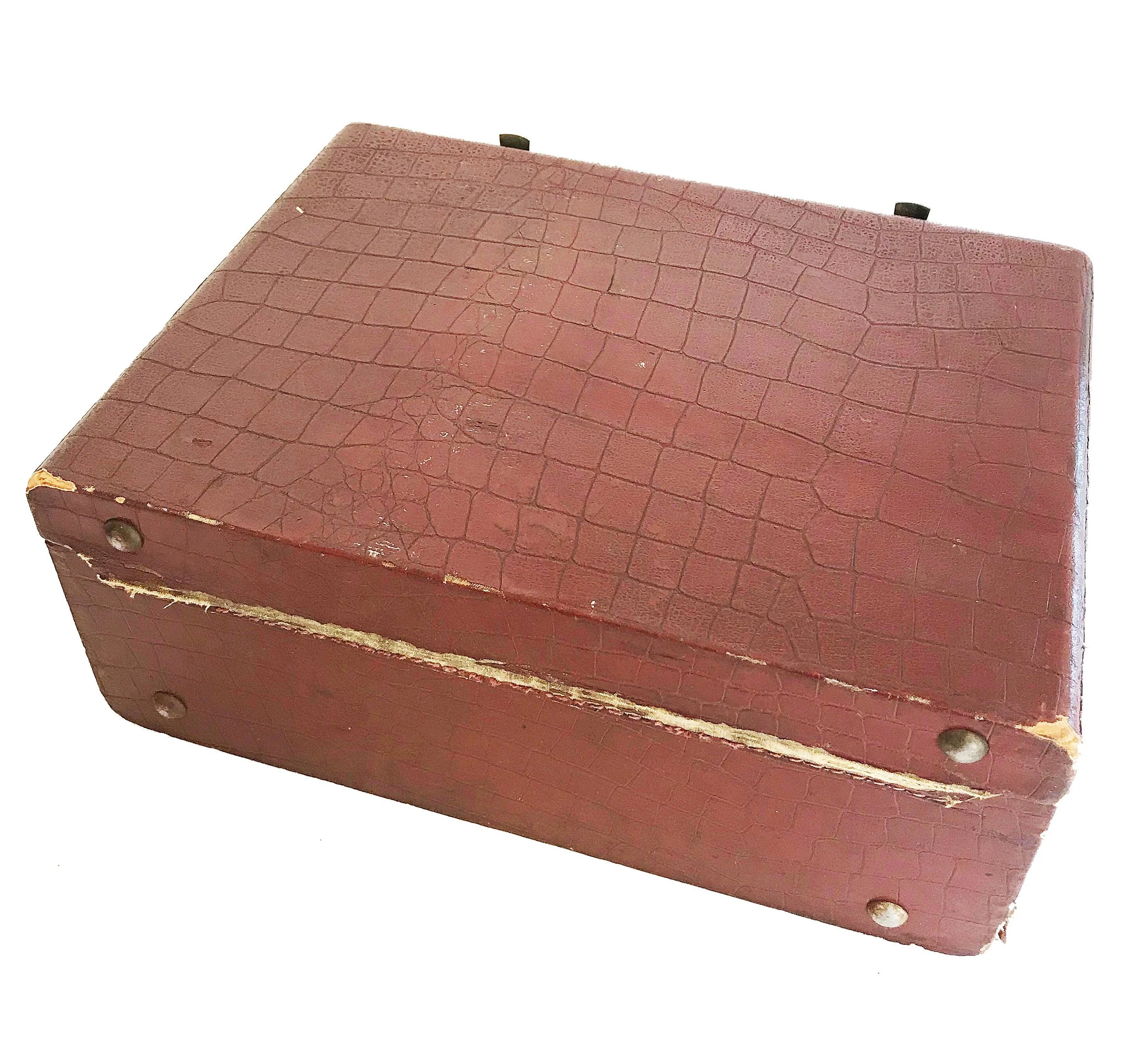Rara-Avis-Design Leather Case9.jpg