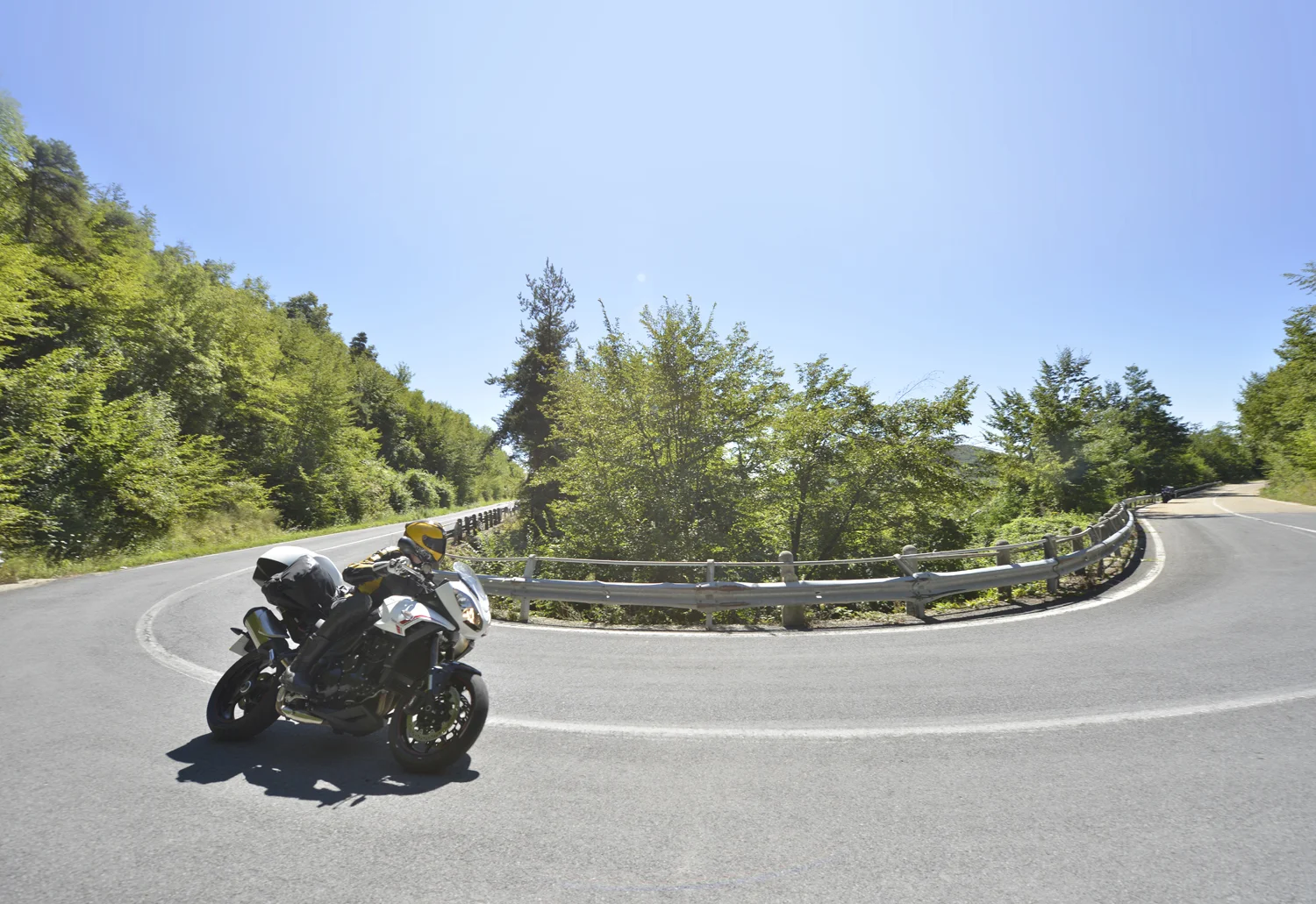 Miles of empty roads baked by the fierce sun of Calabria