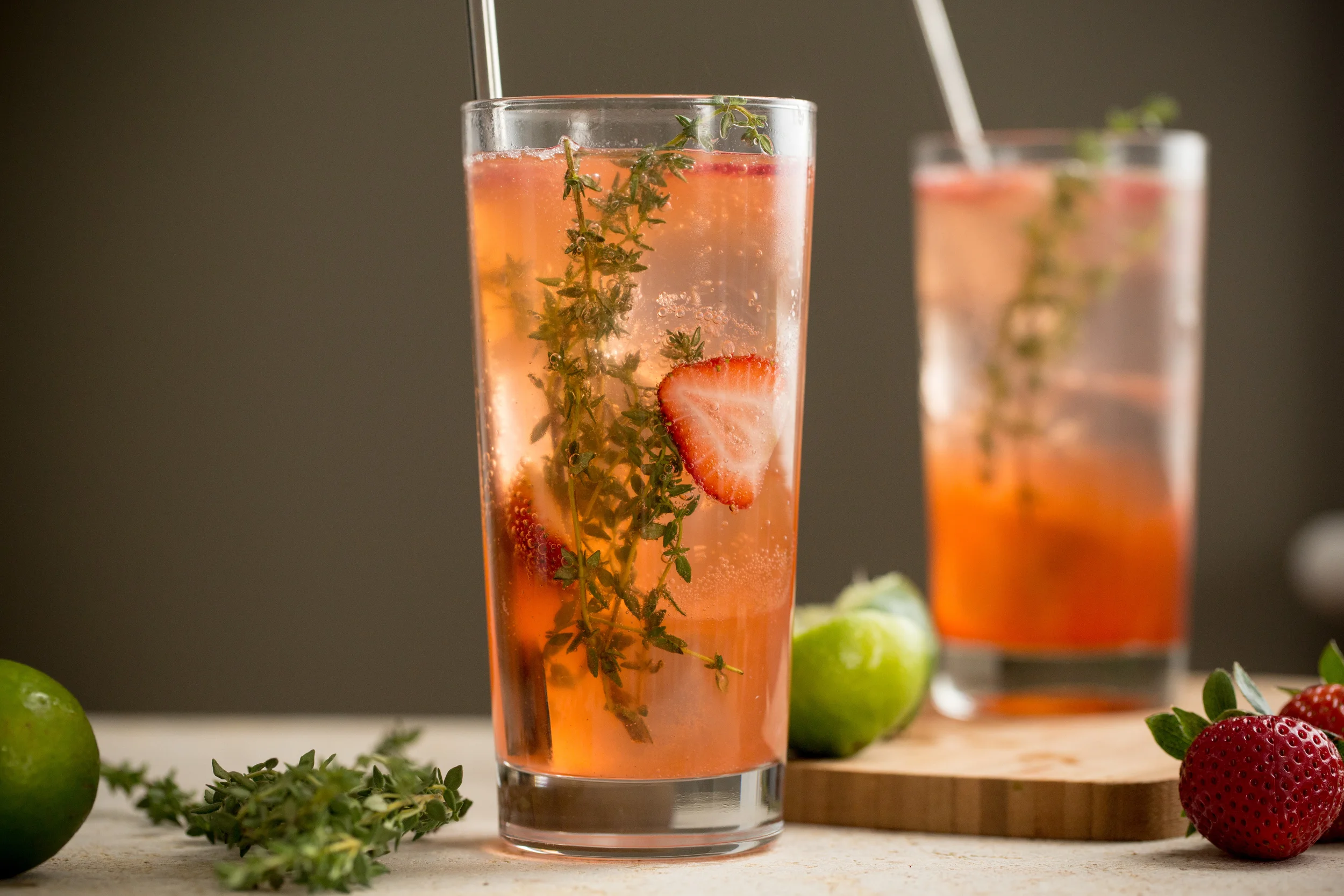 STRAWBERRY THYME GIN RICKEY-0707.jpg