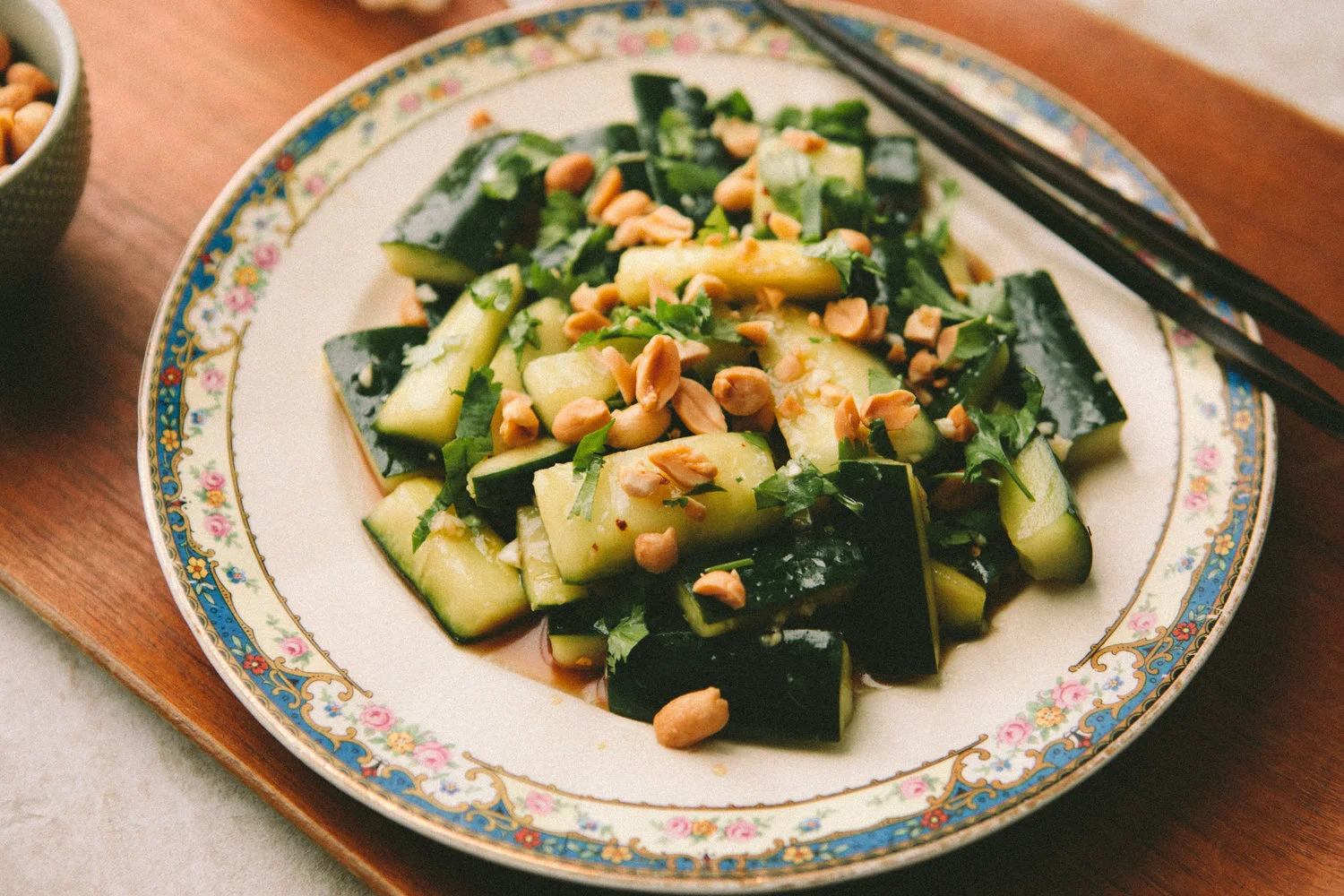 Cucumbers in Garlic Sauce