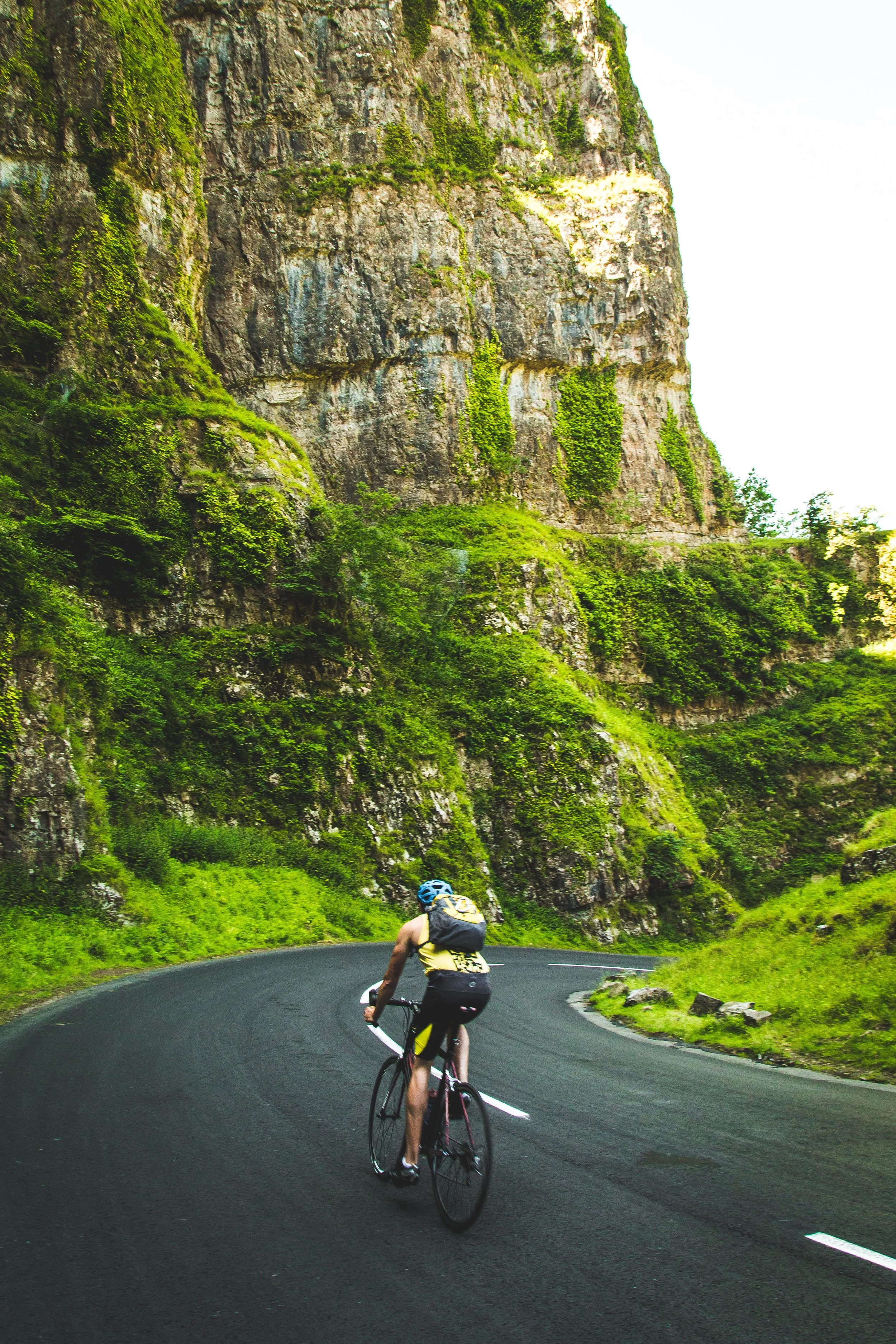physicalwellness-financialwellness-savingmoney-reducingstress.jpg