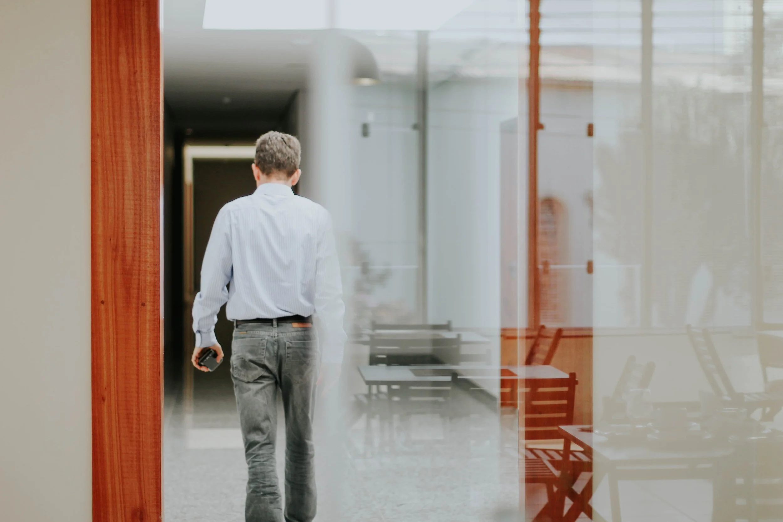 What Great Leaders Do When Someone Leaves Their Team