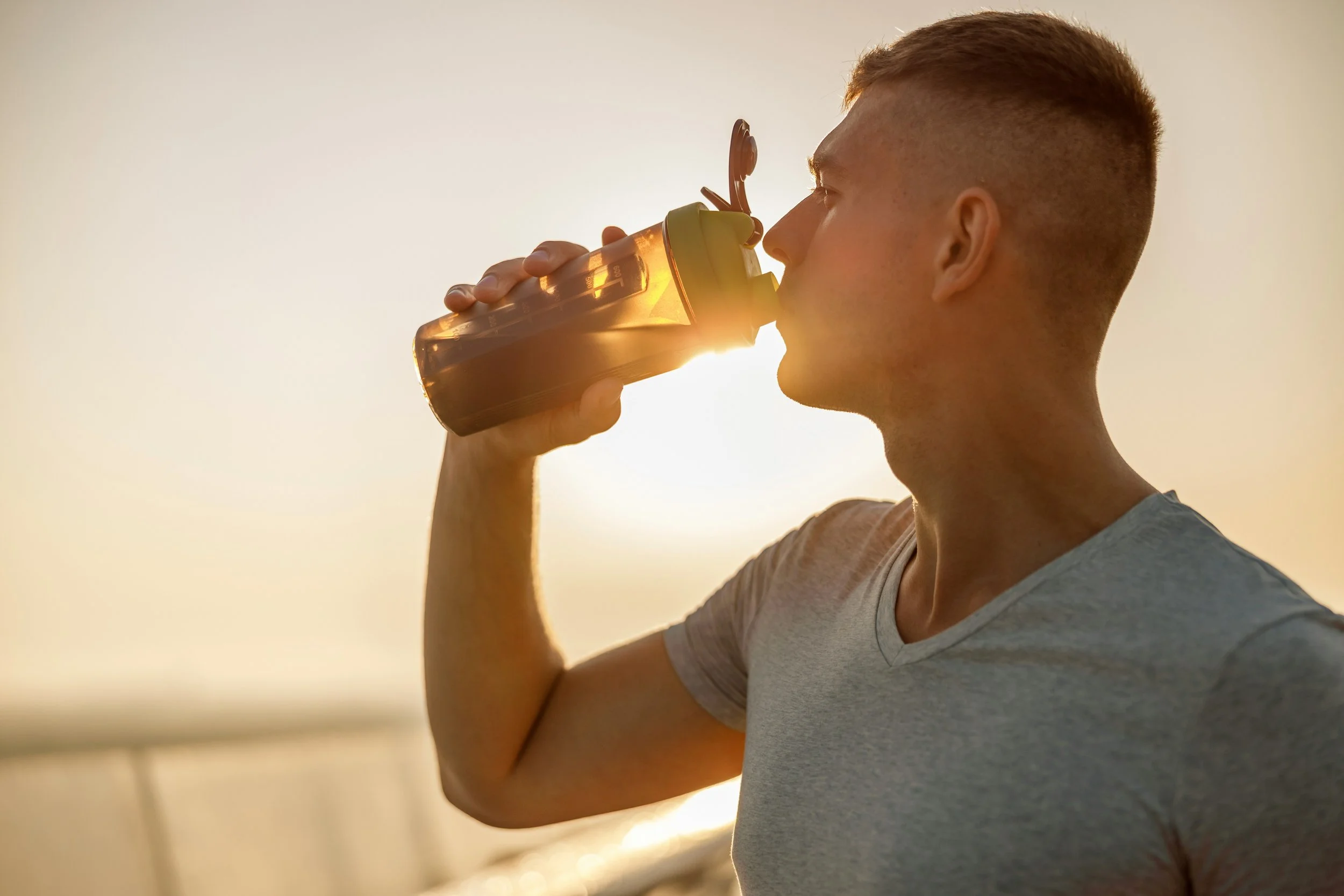 This is How Elite Runners Stay Hydrated in Extreme Heat