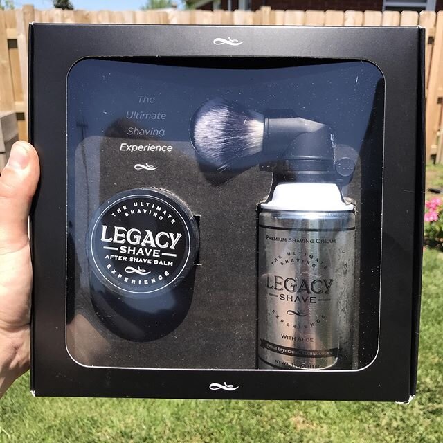 Gentleman. I seldom want to shave with a traditional razor, but this actually makes it enjoyable. The days of the trendy beard are all but over. Try this thing out. Quarantine or not. Groom yourself! @legacyshave #lookgoodfeelgood @imseanavery #best 