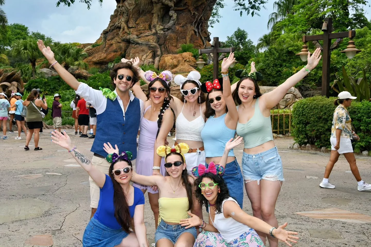 SAMI'S GETTIN MARRIED IN 18 DAYS AND WE COULDNT BE PROUDER !!!!!!!!
THIS PRINCESS IS GETTING HER HAPPILY EVER AFTERRRR !!! ☆ LUCKILY &quot;CAROLINA THROWS UP&quot; WAS NOT CROSSED OFF JESS' BINGO CARD ♡ A WIN 
(our guardians of the galaxy song was Di