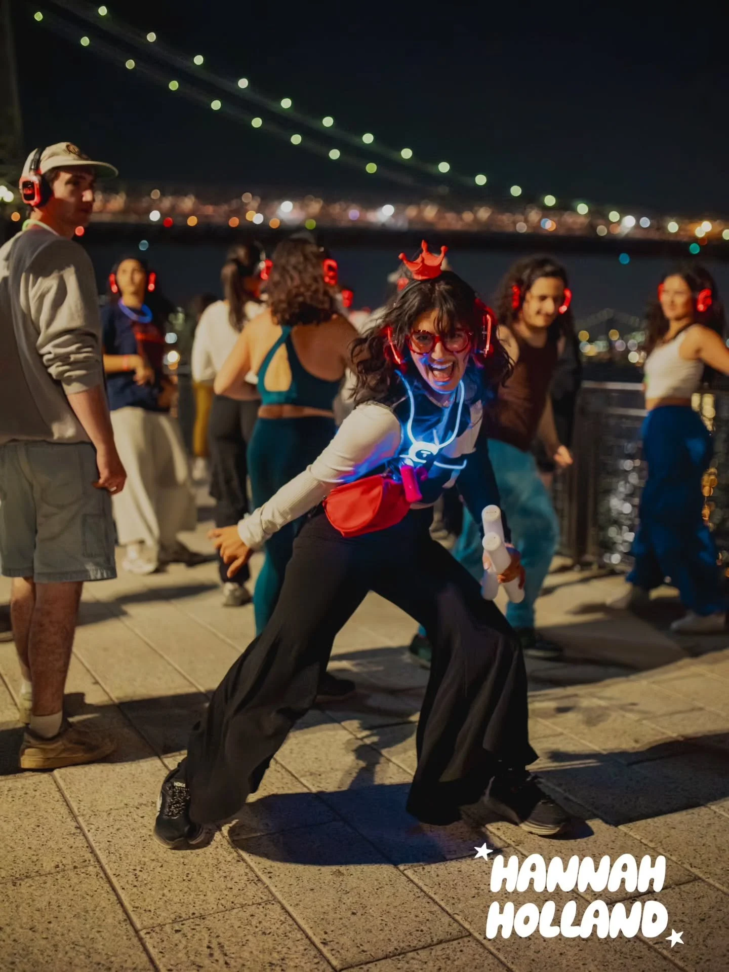 FLOATPOSTING MIGHT BE THE NEW SHITPOSTING

📸: @hannahhollandphoto COOKED