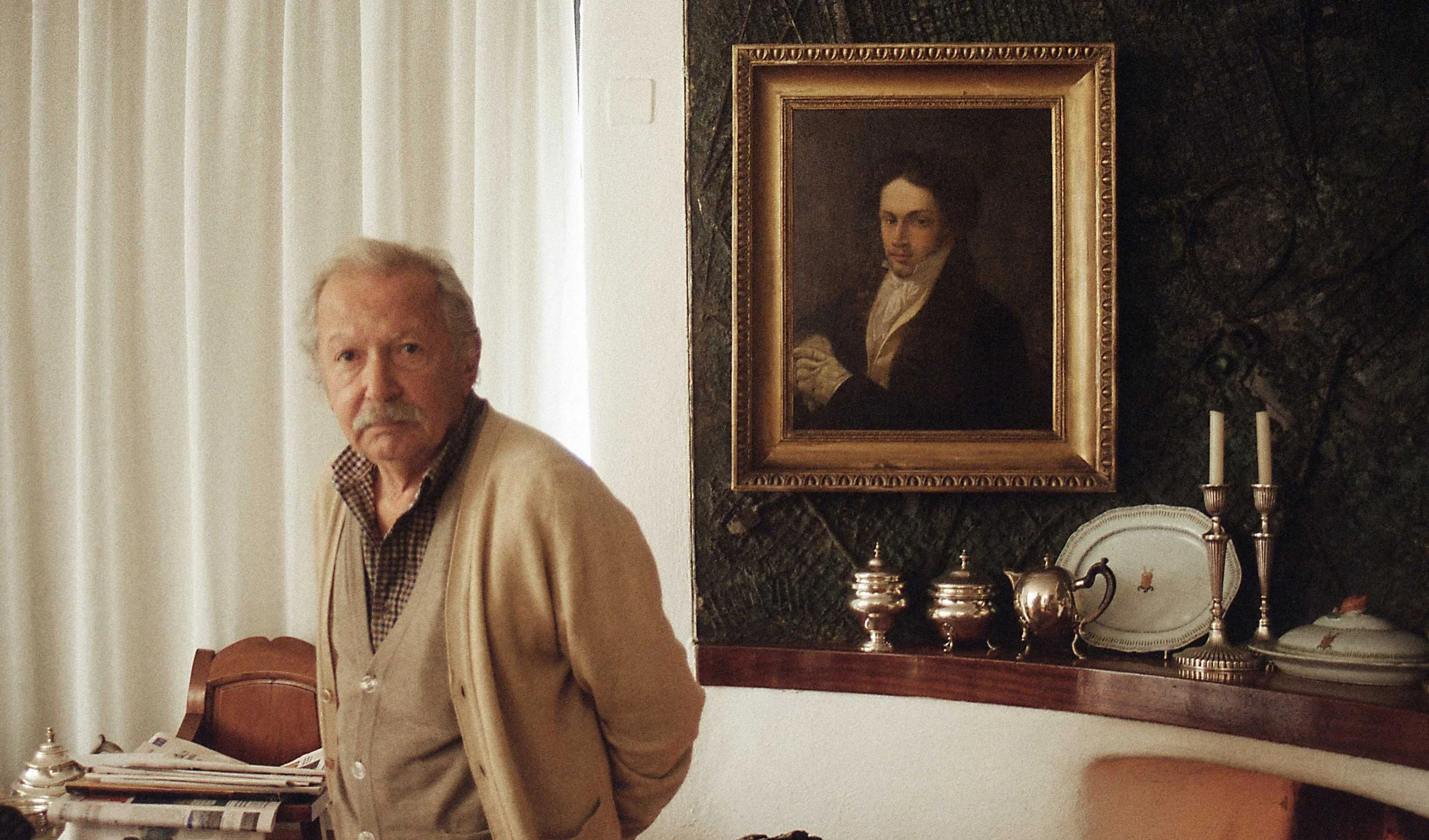  My grandfather Fernando  Albuquerque (1941-2022), the 5th Earl of Melo, with his grandfather Luís Francisco Estêvão Soares de Melo da Silva Breyner&nbsp;(1801&nbsp;—&nbsp;1865) , 1st Earl of Melo. Towards the end of his life my grandfather grew incr