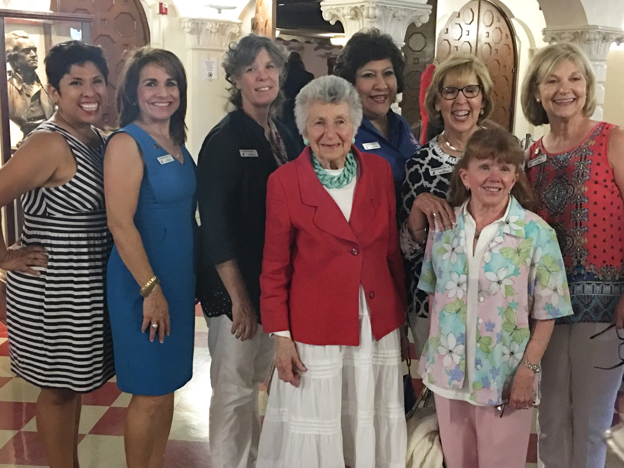 Marcia and members of The Lasso Alumni Association