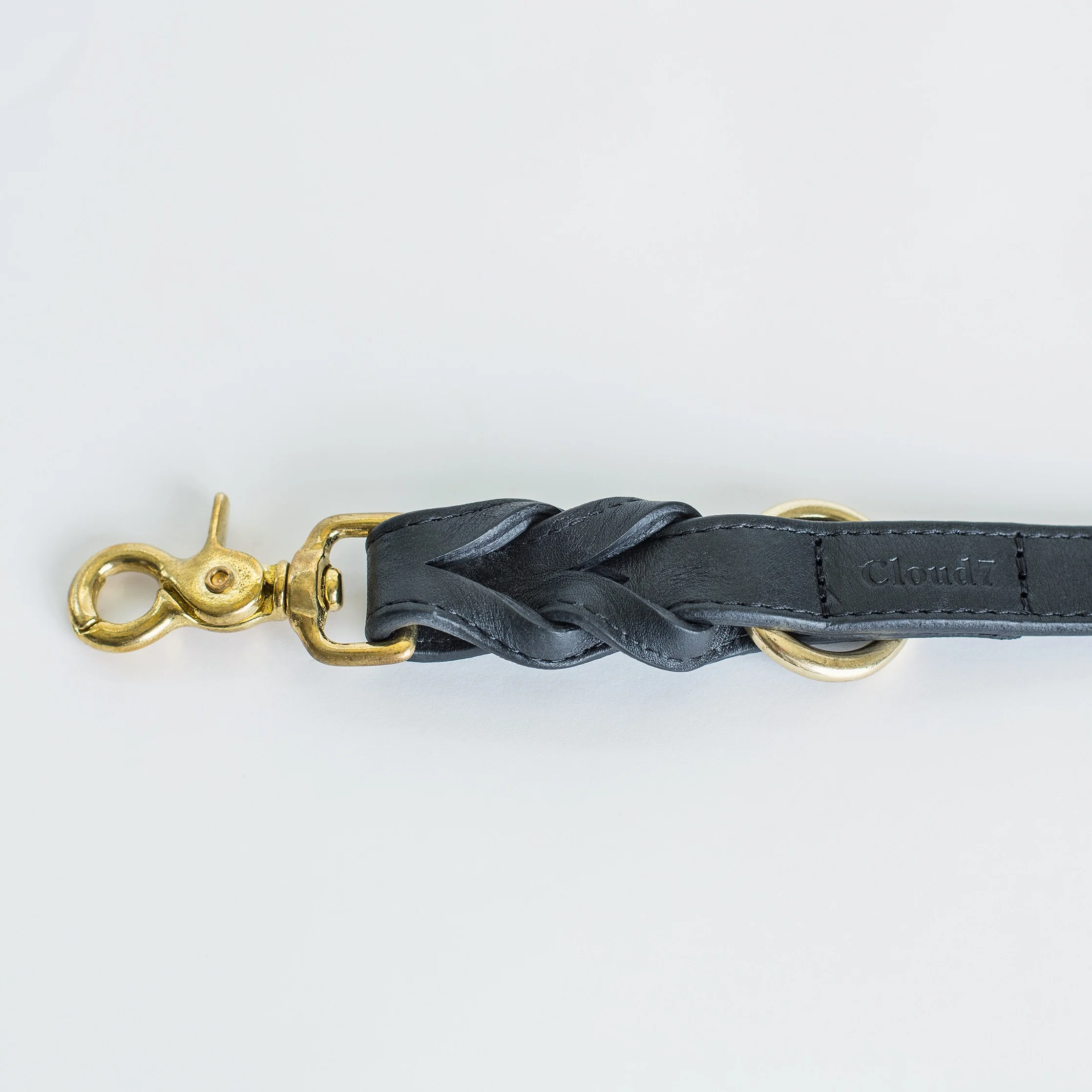 cloud_7_dog_leash_hyde_park_black_detail_1.jpg