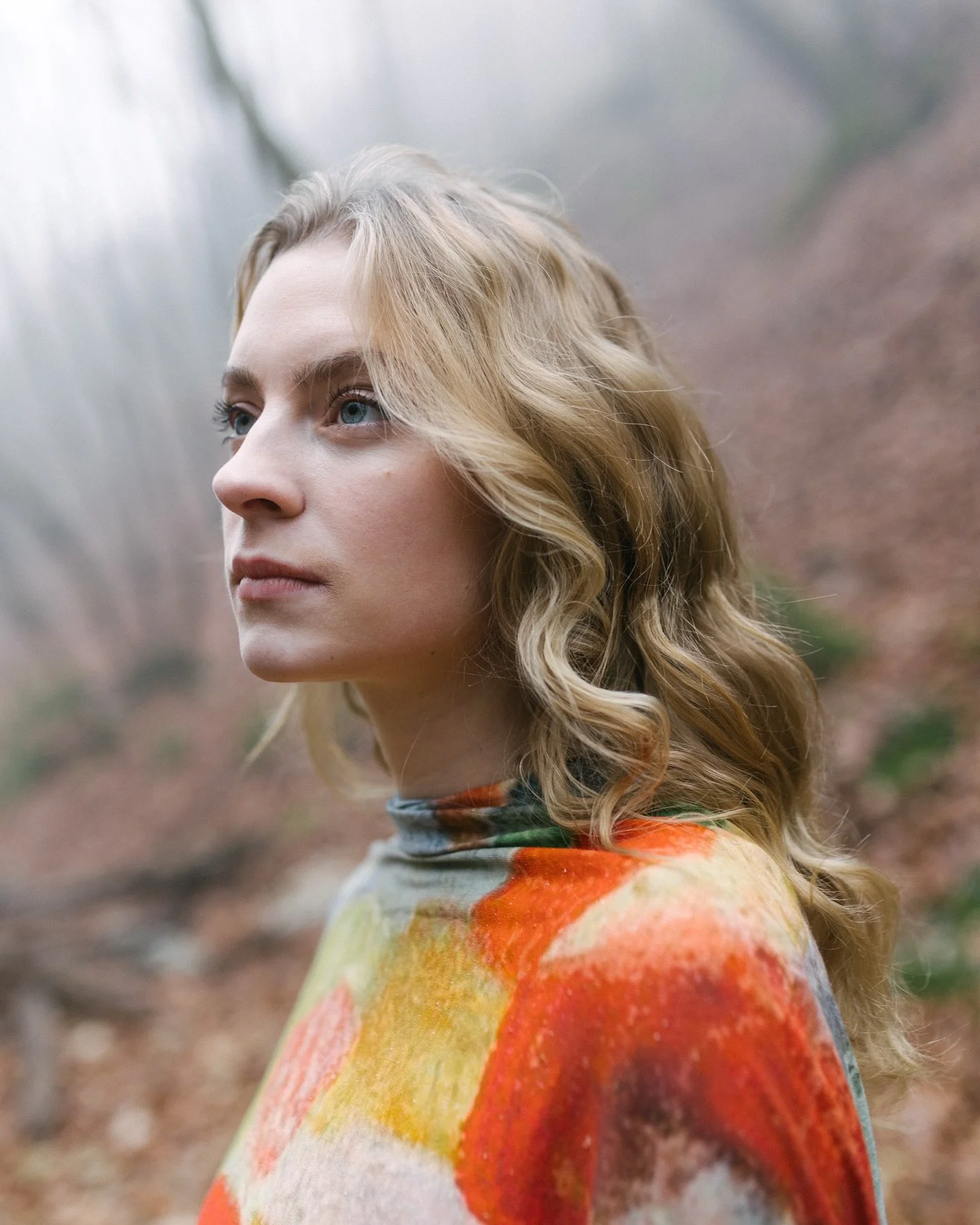 Our lovely 1v1 shoot with @devamusicorum for her new album Avar