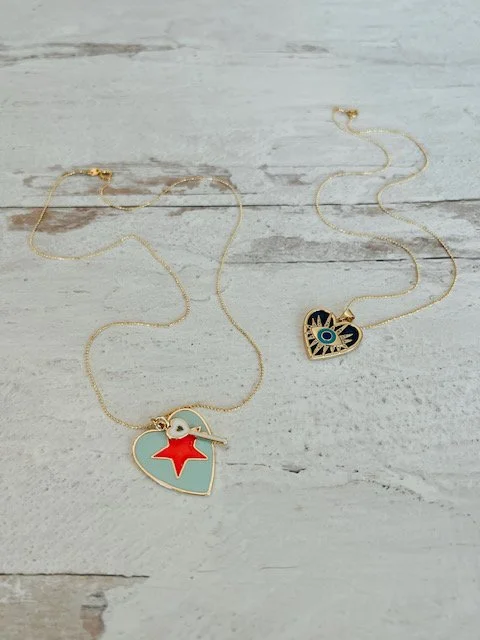 NEW! 18kHeart w/Ballchain